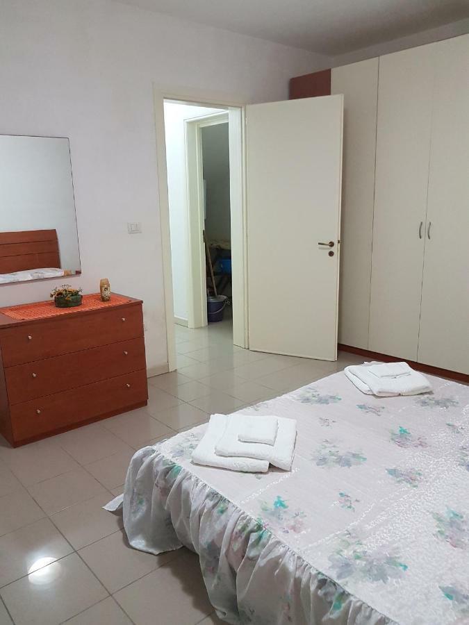 מרינה די מנקוורסה Casa Vacanze Manila מראה חיצוני תמונה