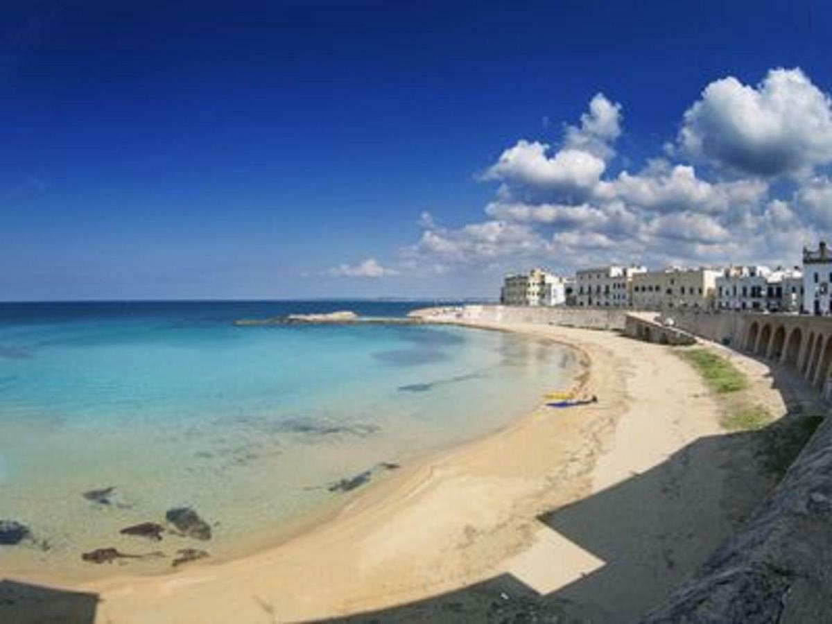 מרינה די מנקוורסה Casa Vacanze Manila מראה חיצוני תמונה