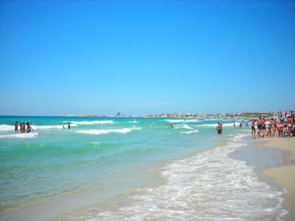 מרינה די מנקוורסה Casa Vacanze Manila מראה חיצוני תמונה